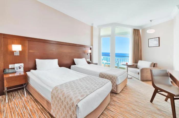 Отель Salamis Bay Conti & Casino 5*